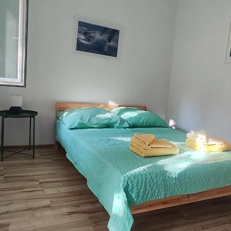Roko Apartment *